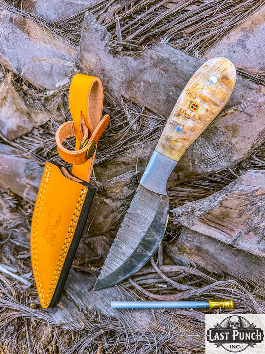 TheBoneEdge 9" Ram Handle Steel Bolster Damascus Blade Hunting Knife with Leather Sheath