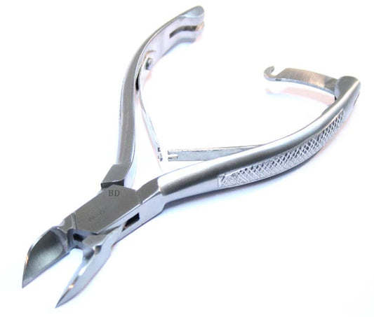 5.5" Stainless Steel Toenail Cutter With Lock Pedicure Nail Nipper
