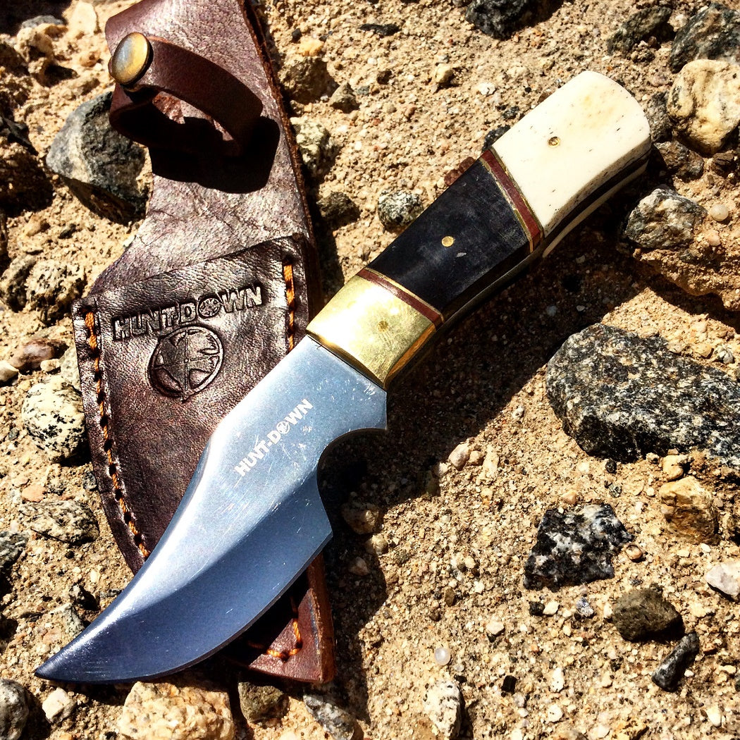 7" Huntdown Full Tang Skinner Knife with Black/White Handle and Leather Sheath