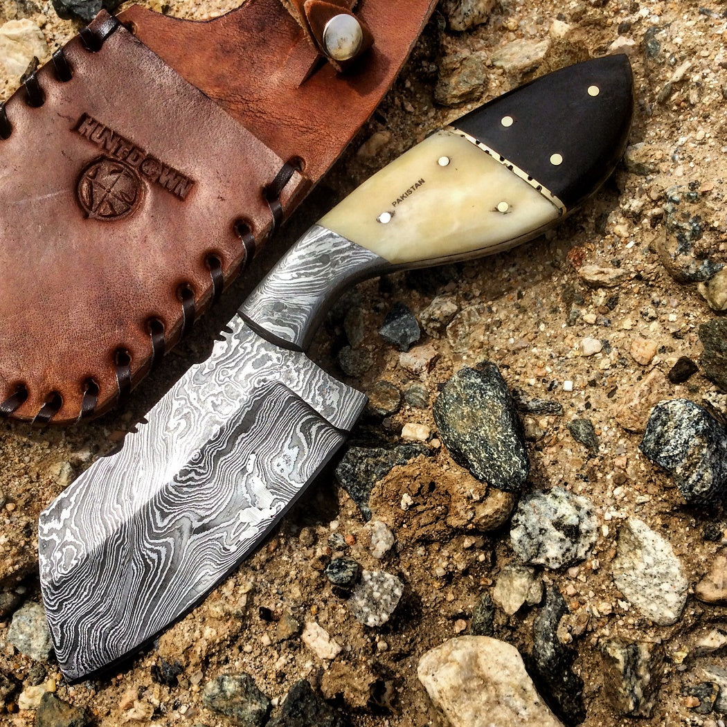 Hunt-Down 9" Damascus Blade Horn Handle Hunting Knife With Leather Sheath